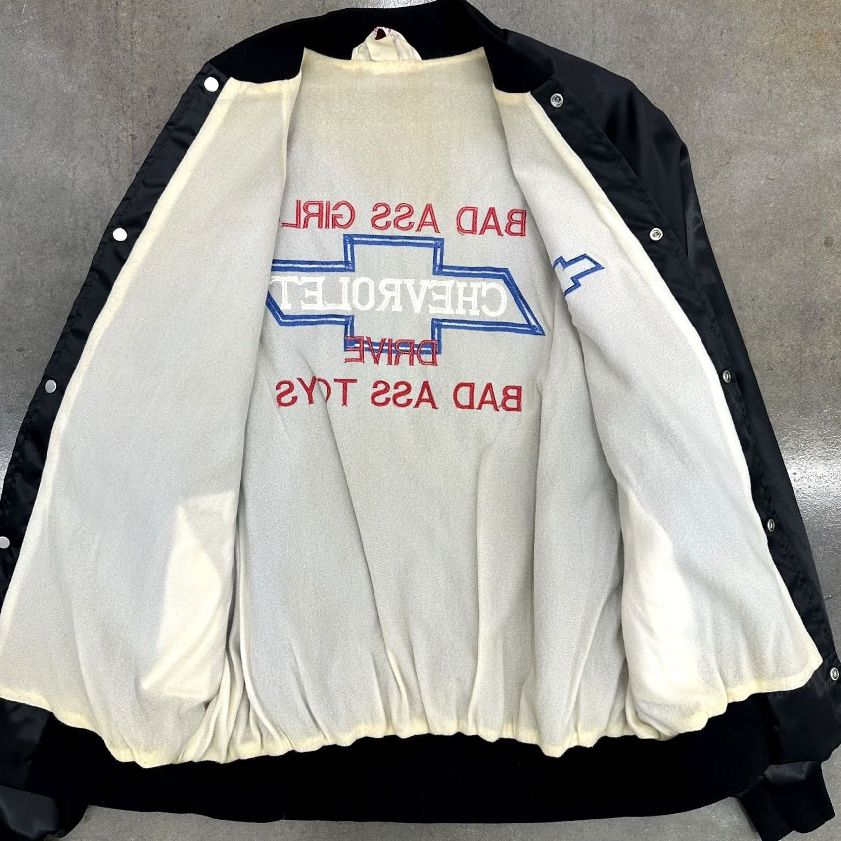 Vintage VINTAGE Chevrolet Jacket Nylon Embroidered Black XL Mens 80s Cars USA Size US XL / EU 56 / 4 - 4 Thumbnail