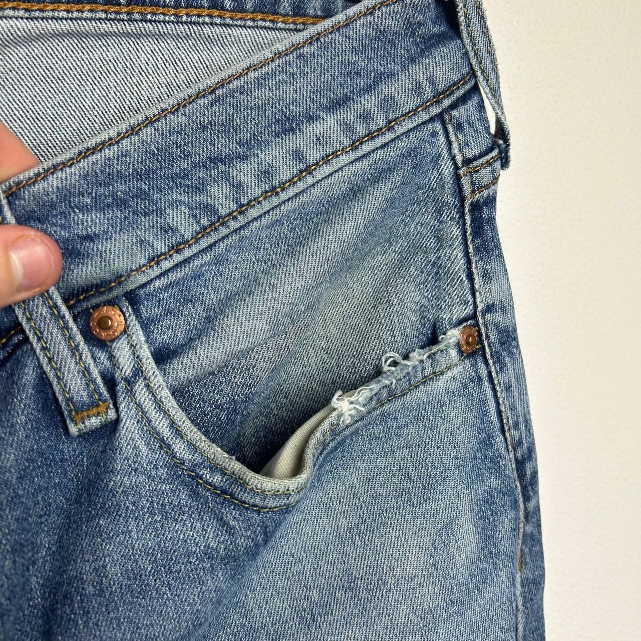 Levi's Vintage Clothing Vintage Levis 512 Blue Denim USA streetwear jeans Size US 32 / EU 48 - 10 Thumbnail
