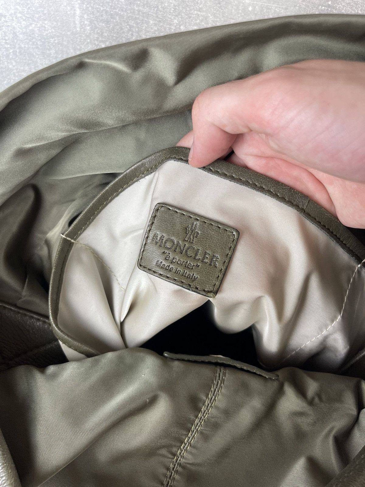 Moncler × Vintage Moncler "à Porter" Green Nylon Convertible Backpack Tote Bag Size ONE SIZE - 14 Thumbnail