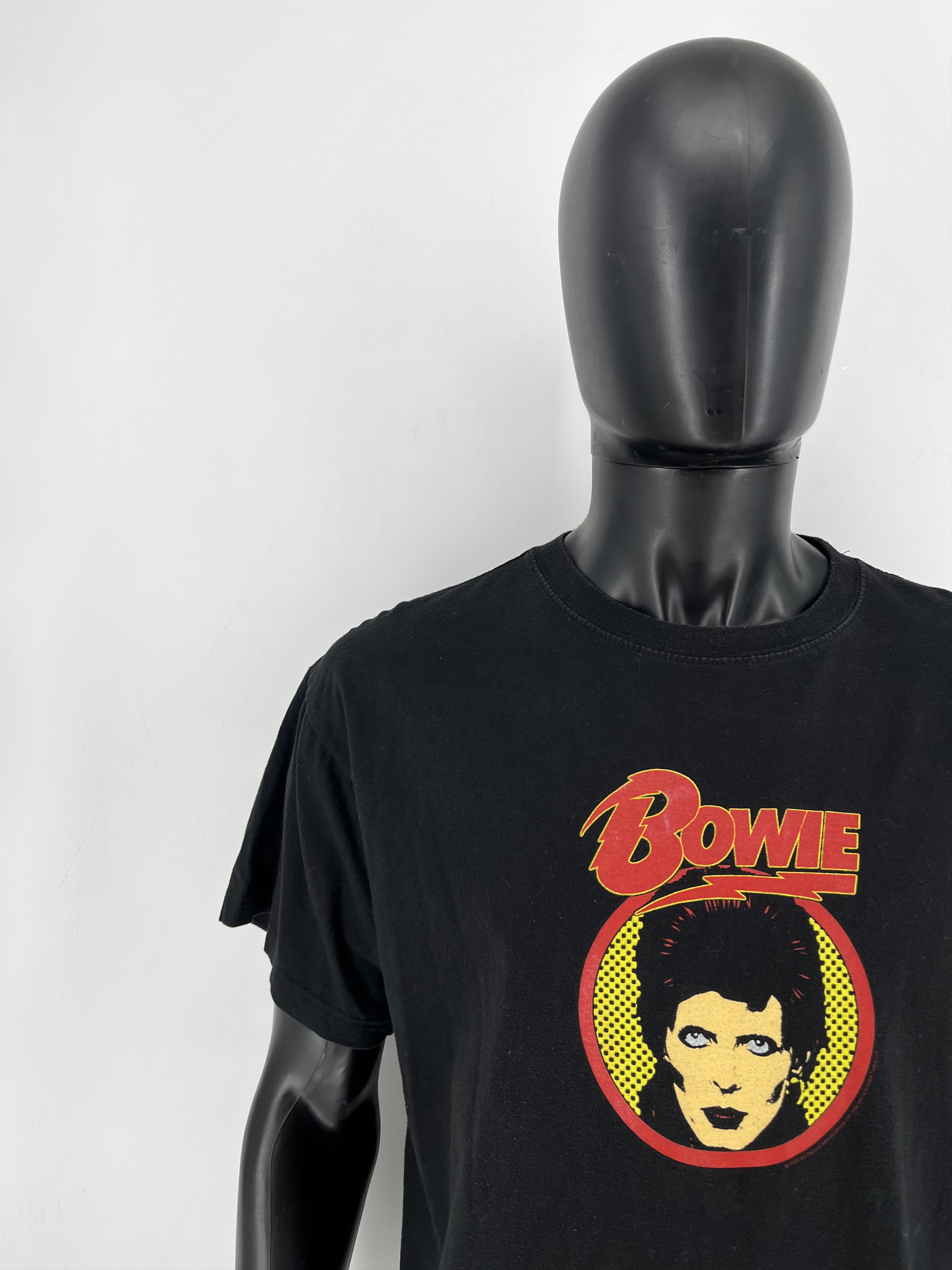 Other Men’s Vintage T-Shirt Bowie 2003 Size L Rock Band Black Size US L / EU 52-54 / 3 - 6 Thumbnail