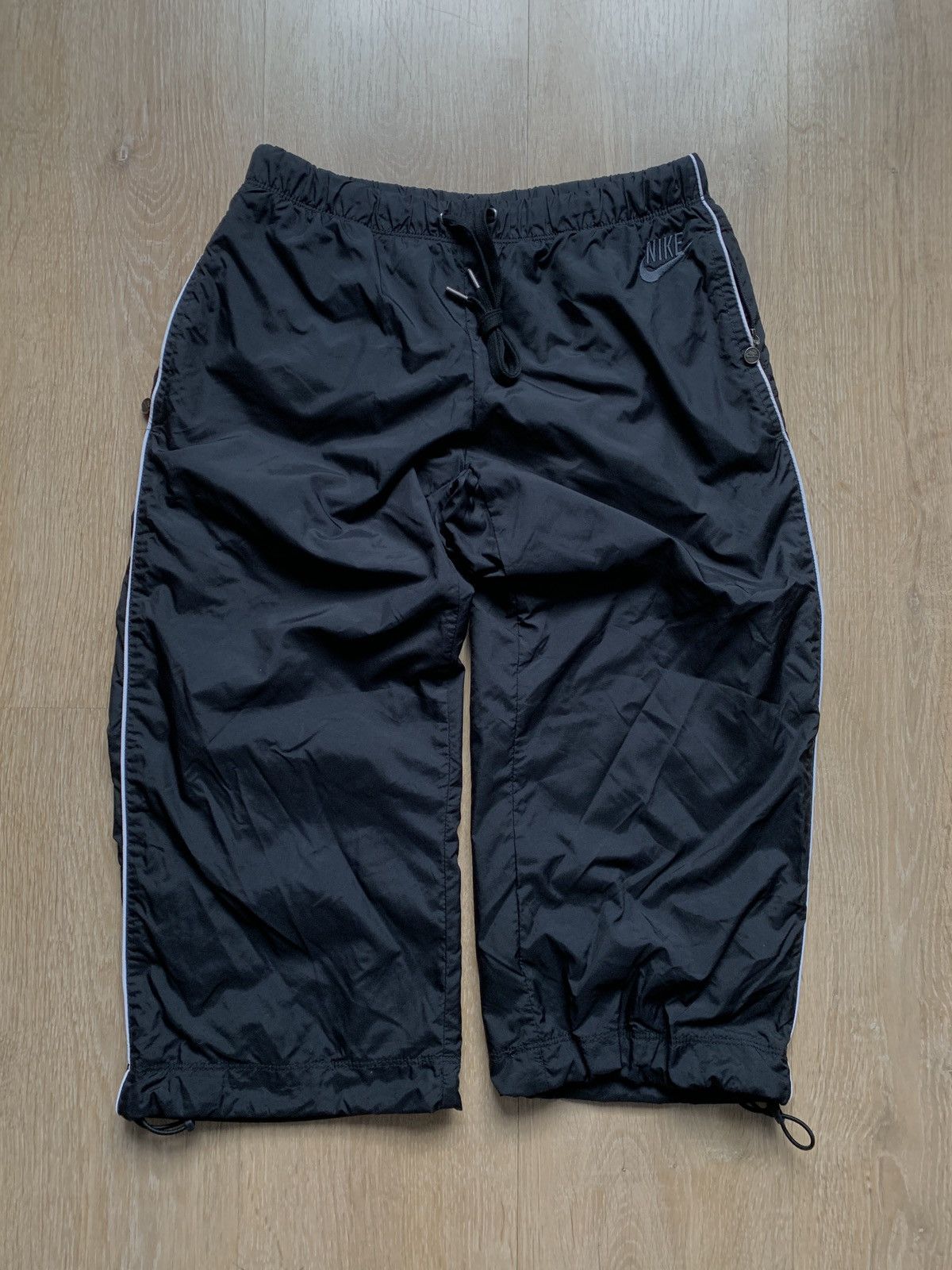Nike × Vintage Vintage NIKE Shorts Y2K Size 26" / US 2 / IT 38 - 1 Thumbnail