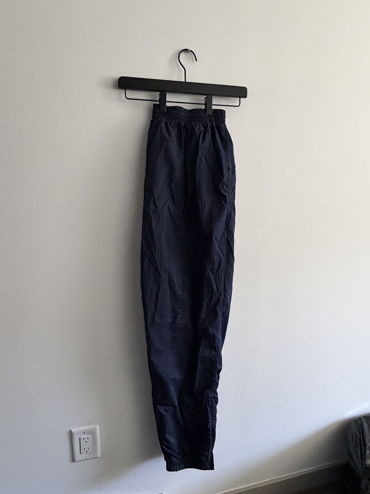 Reebok Big baggy Reebok nylon shell lined pants Size US 30 / EU 46 - 2 Thumbnail