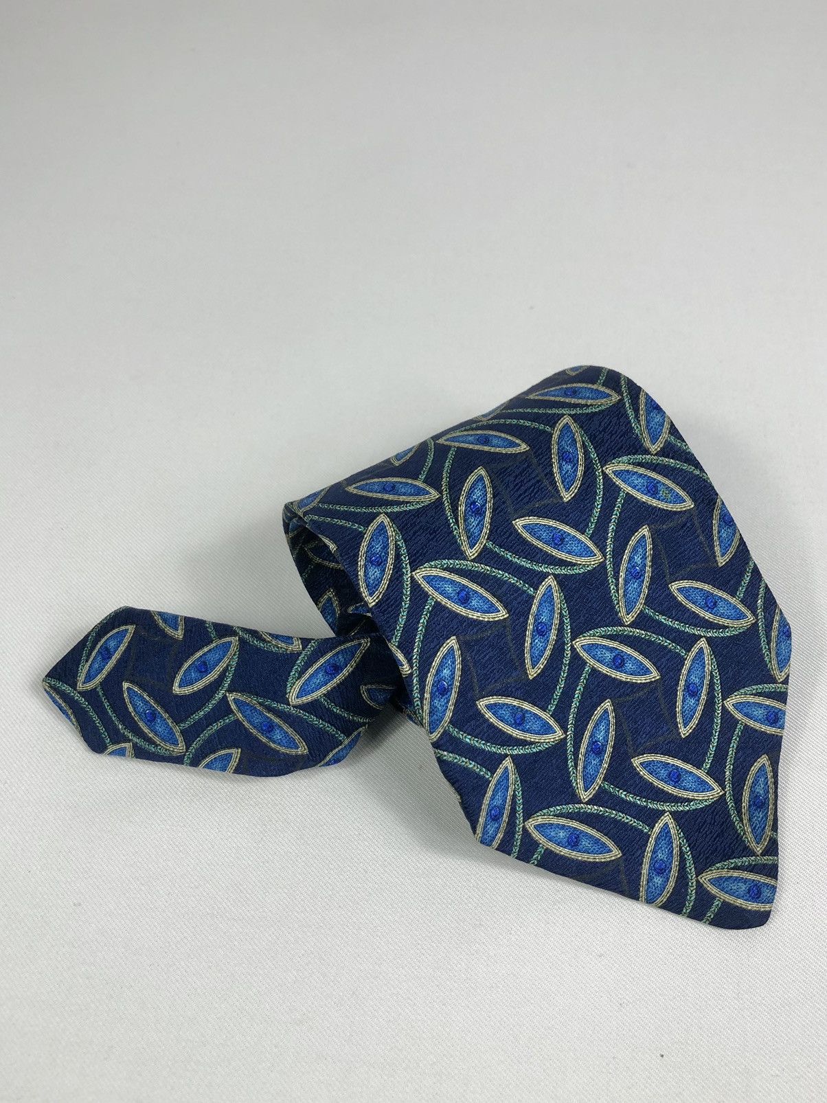 Valentino Rare Vintage Valentino Silk Tie Made in Italy Size ONE SIZE - 9 Thumbnail