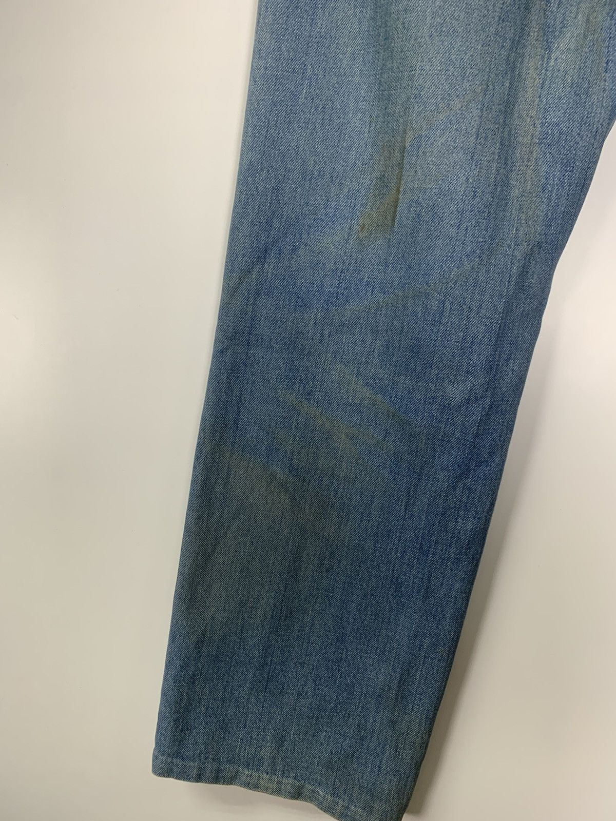 Levi's Vintage 90s Levi’s Strauss & Co distressed pant Size US 30 / EU 46 - 13 Thumbnail