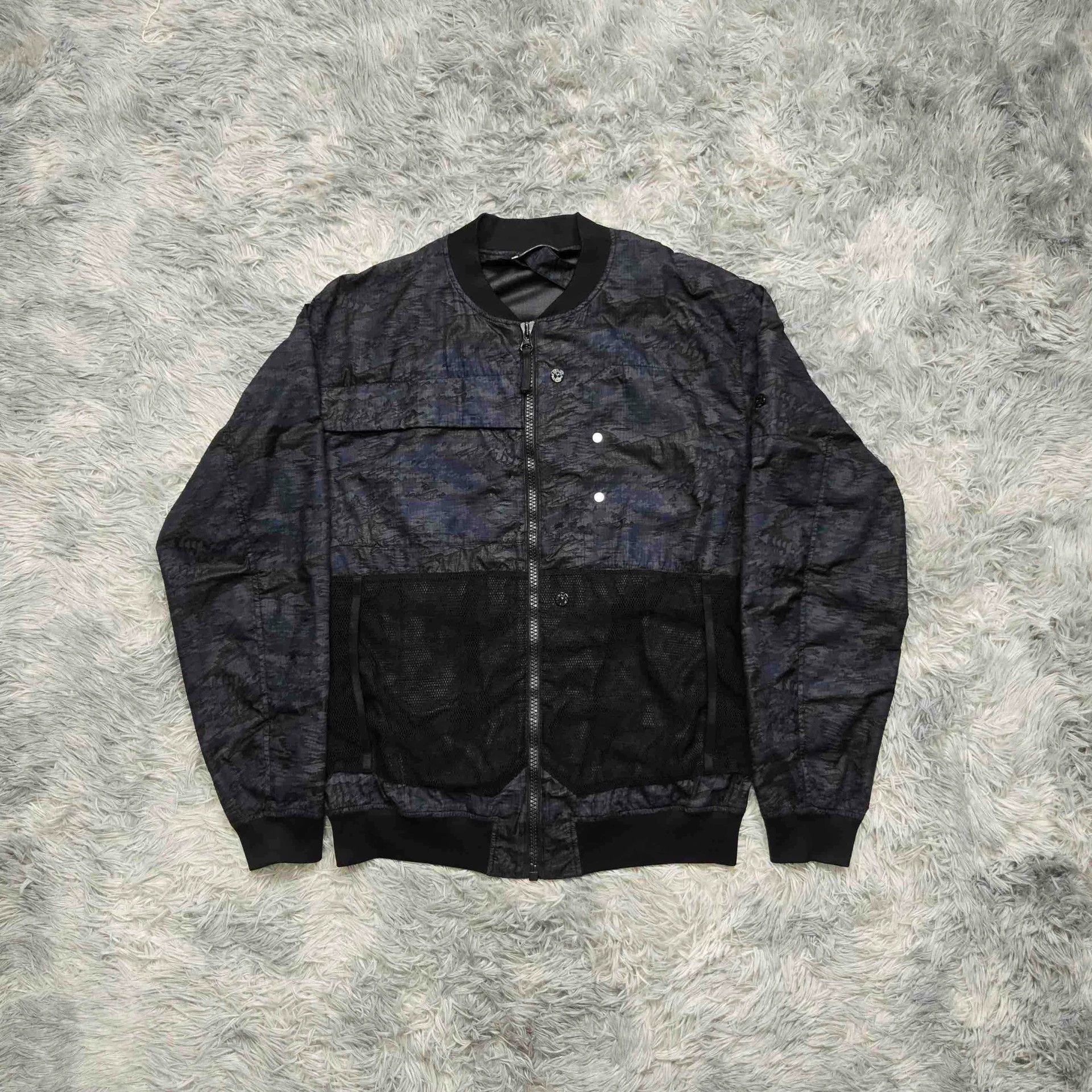 Stone Island Shadow Project stone island shadow project bomber jacket m size Size US M / EU 48-50 / 2 - 1 Thumbnail