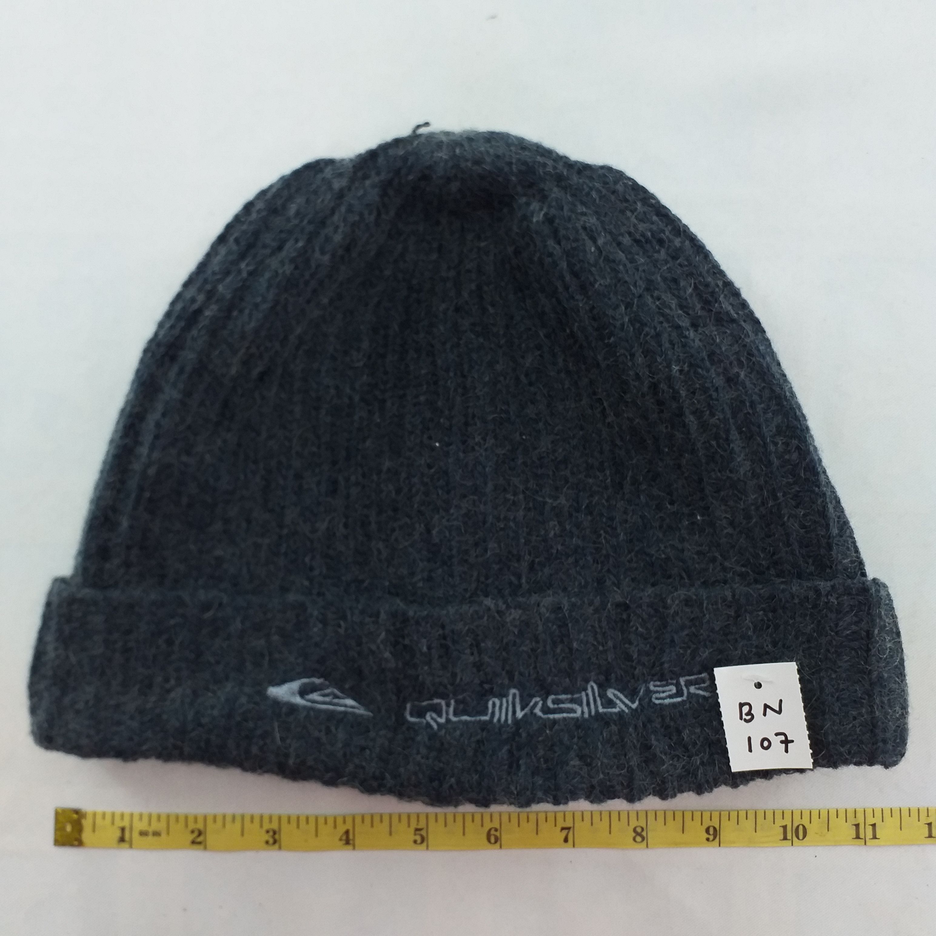 Japanese Brand Quiksilver Embroidery Plain Snow Cap Hat Beanie -BN107 Size ONE SIZE - 3 Thumbnail