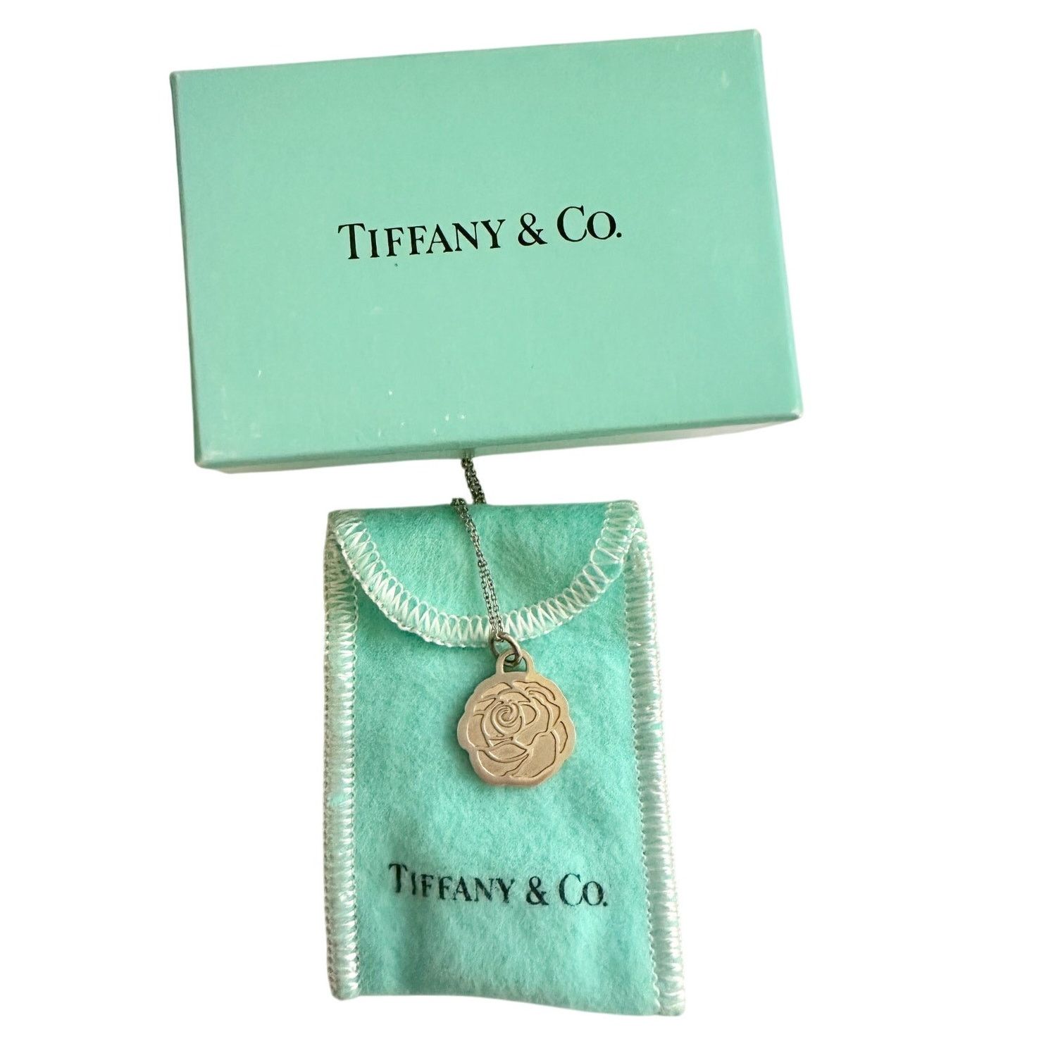 Tiffany and Co GO WOMEN 2017 Rose Necklace 16