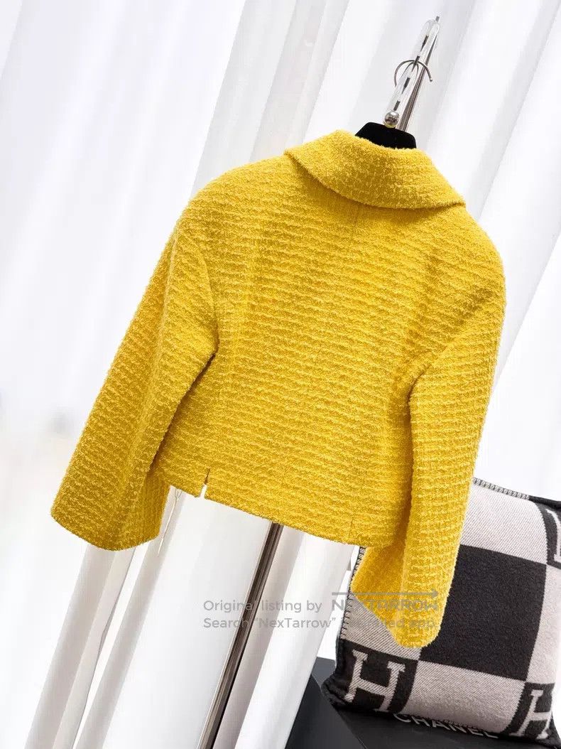 Chanel Chanel Tweed glazed buckle long-sleeved woven jacket Size XS / US 0-2 / IT 36-38 - 3 Thumbnail