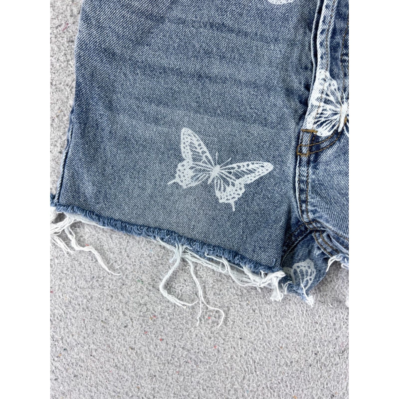 Pacsun Pacsun Shorts Womens 25 Blue Denim Jean Cutoff Butterfly Print Ultra High 24x3 Jeans Shorts Bis Size 42" / US 20 - 3 Thumbnail