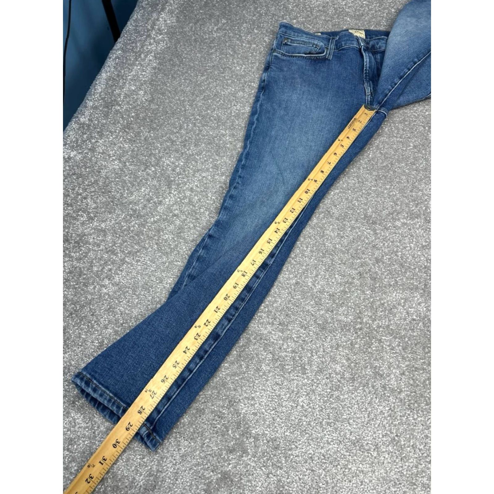 J.Crew J.CREW 484 Jeans Mens 30x29 Blue Denim Slim Straight 5-Pocket Cotton Spandex Medium Wash N/A Size US 33 - 6 Thumbnail