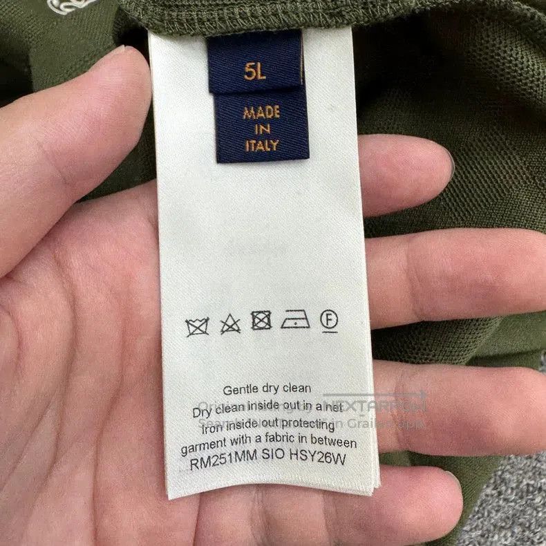 Other Louis Vuitton SS25 Snake Limited Embroidered T-shirt. Size US XL / EU 56 / 4 - 6 Thumbnail