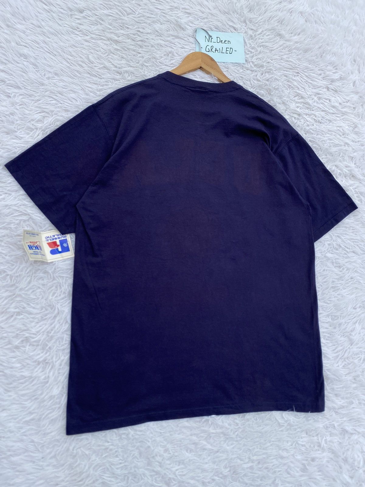 Vintage Vintage UCLA University of California Las Angelas RussellTee Size US L / EU 52-54 / 3 - 15 Thumbnail