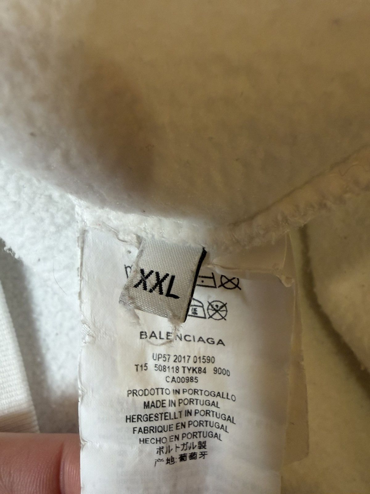 Balenciaga Balenciaga Mode Hoodie White and Black Size US XXL / EU 58 / 5 - 8 Thumbnail