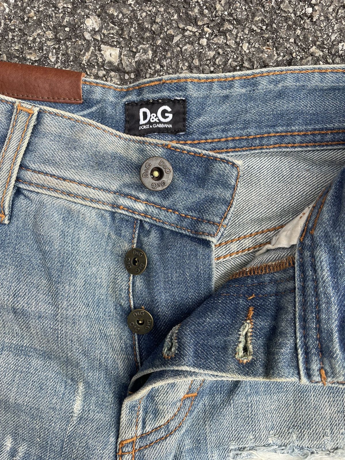 Dolce & Gabbana D&G Distressed Denim Size US 28 / EU 44 - 3 Thumbnail