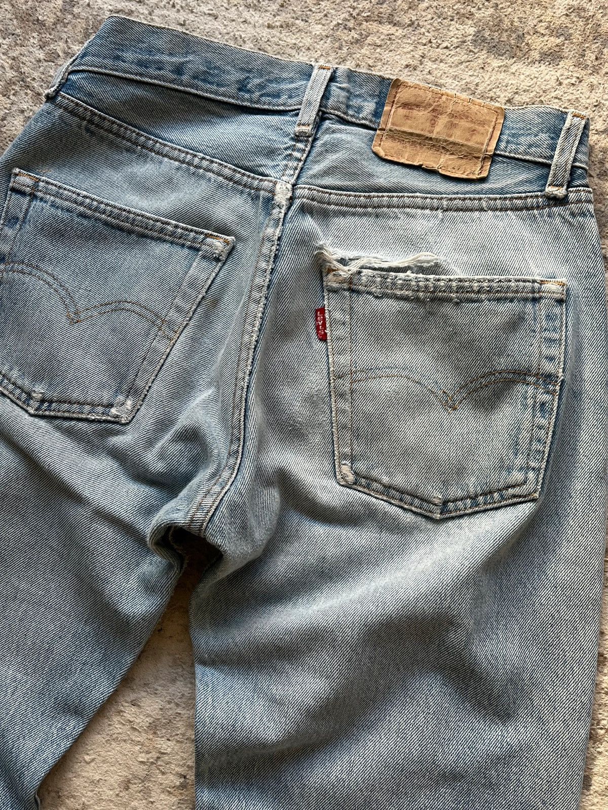 Levi's Levi’s Made In France Jeans Sz W29 L36 Distressed Jeans Size 29" - 16 Thumbnail