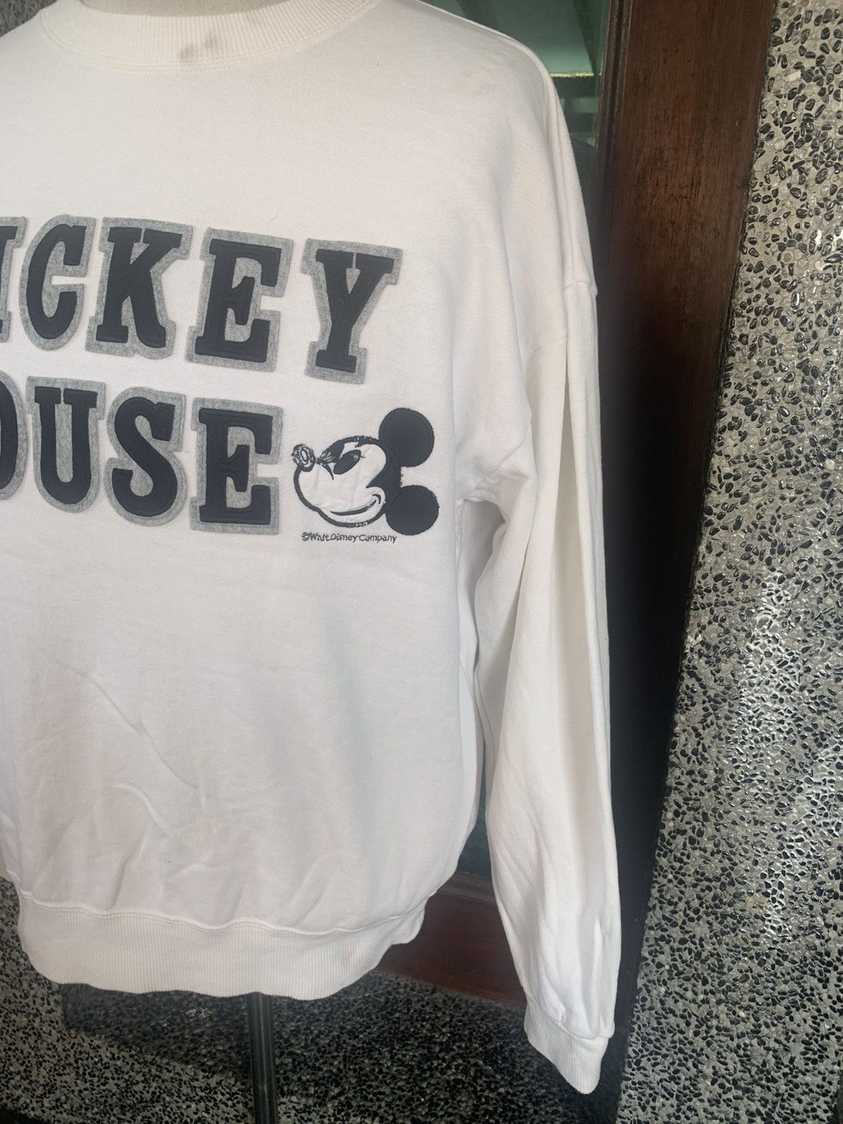 Disney × Mickey Mouse × Vintage Vintage 90s Mickey Mouse Walt Disney Embroidered Sweatshirt Size US M / EU 48-50 / 2 - 4 Thumbnail
