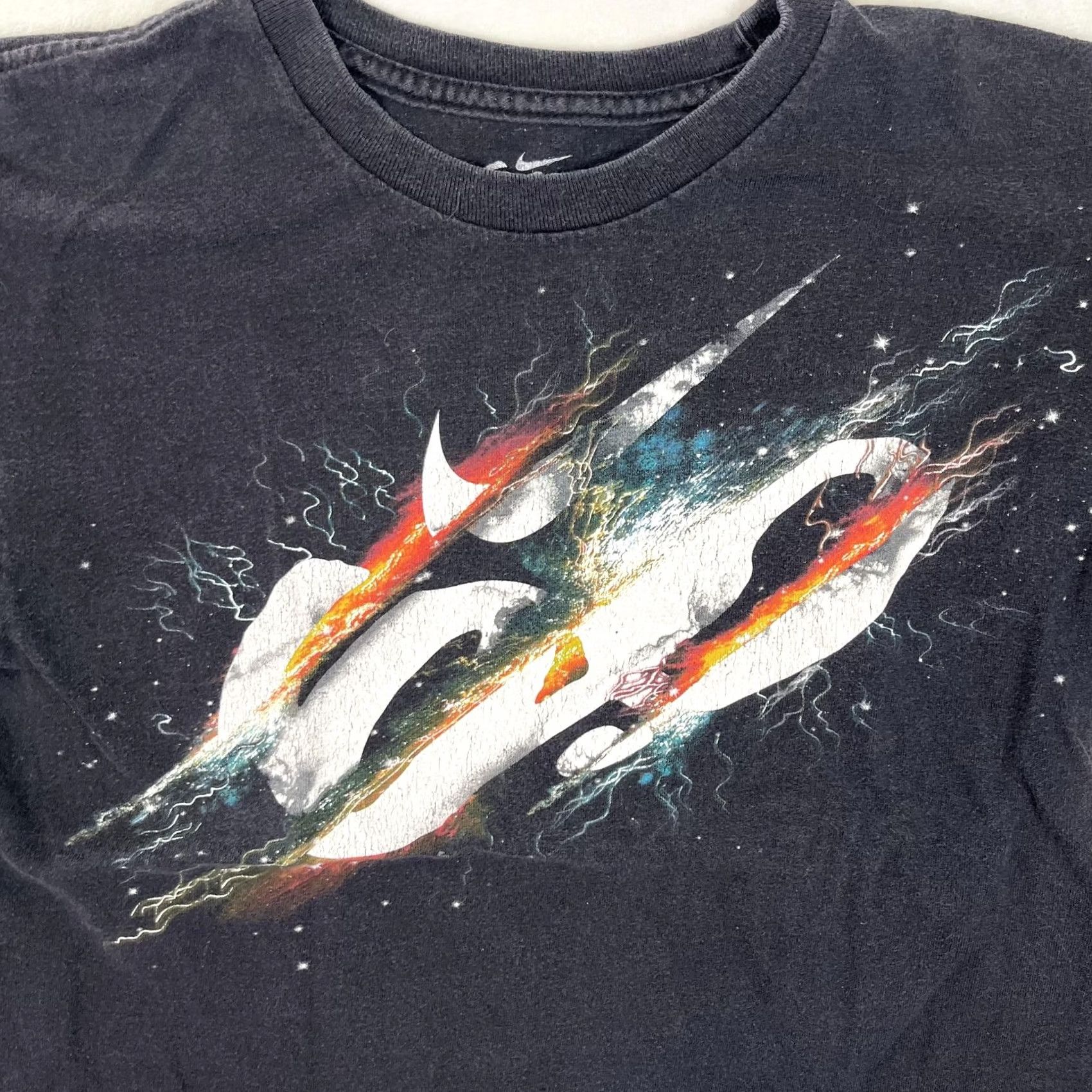 Nike VINTAGE Nike SB 6.0 T-Shirt Mens Small Black Lightning Logo Graphic Skateboard Size US S / EU 44-46 / 1 - 2 Thumbnail