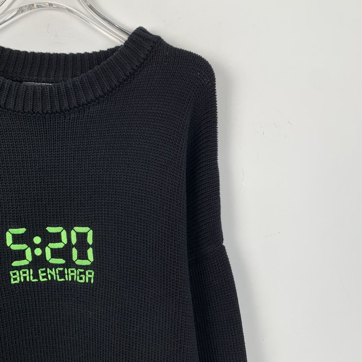 Balenciaga Balenciaga Black Number & Letter Crew Neck Sweatshirt K26WX Size US L / EU 52-54 / 3 - 3 Thumbnail