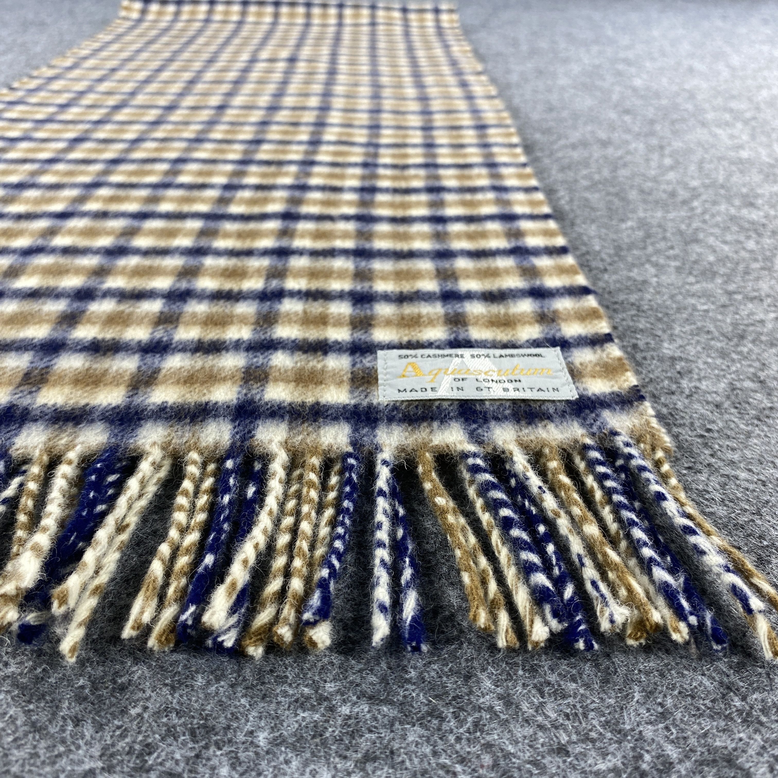 Aquascutum × Vintage GF10611 Aquascutum Scarf Neck Wear Muffler Nova Check Size ONE SIZE - 6 Thumbnail