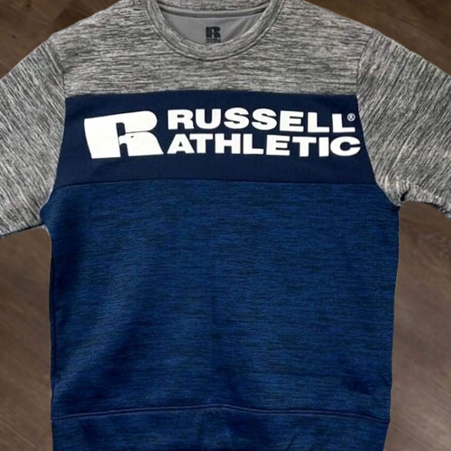 Russell Athletic VINTAGE: No Russell Athletic Sweatshirt Mens Medium Blue Graphic Crew Neck Sweatshirt NEW Size US M / EU 48-50 / 2 - 1 Thumbnail