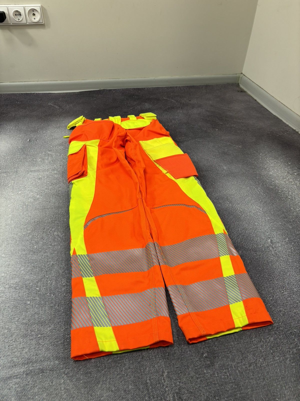 Other Engelbert Strauss Motion 2020 NWT Winter Workwear Pants Size US 30 / EU 46 - 18 Thumbnail