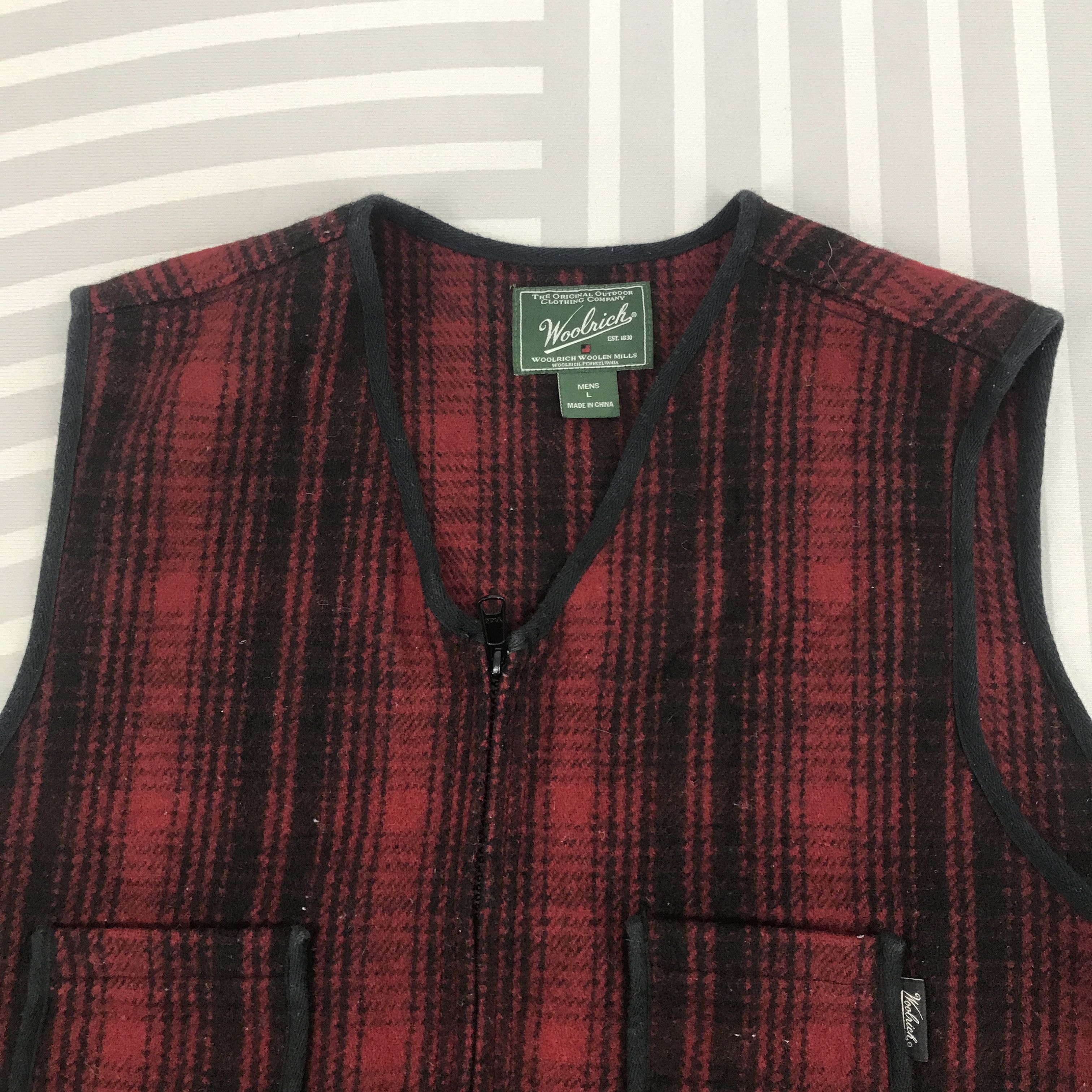 Japanese Brand × Vintage × Woolrich Woolen Mills Vintage Woolrich wool zipper Vest Size US L / EU 52-54 / 3 - 5 Thumbnail