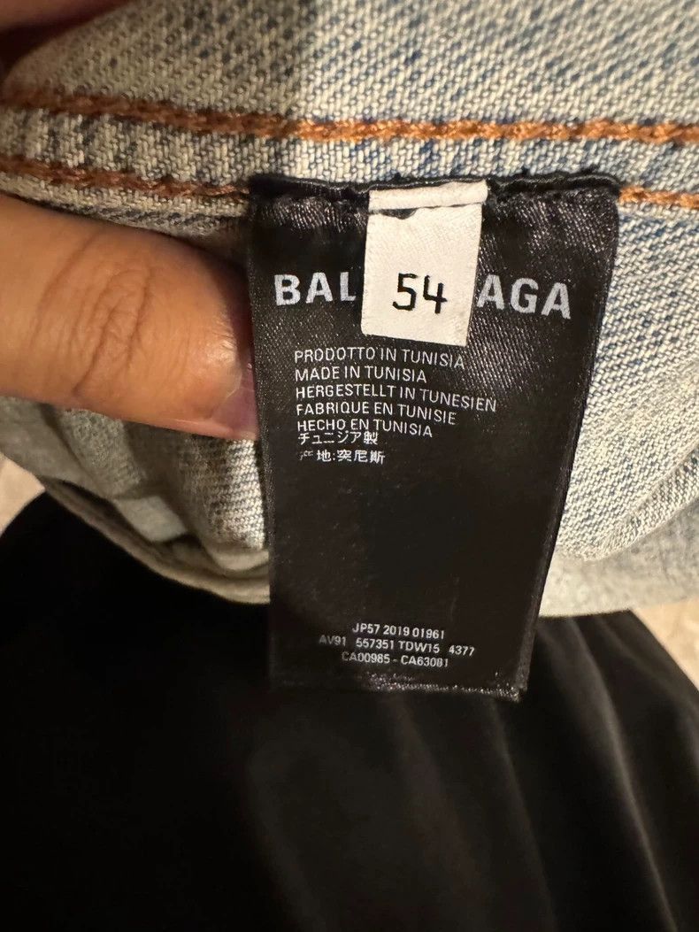 Balenciaga balenciaga yellow embroidered denim jacket unisex-2507 Size US L / EU 52-54 / 3 - 4 Thumbnail