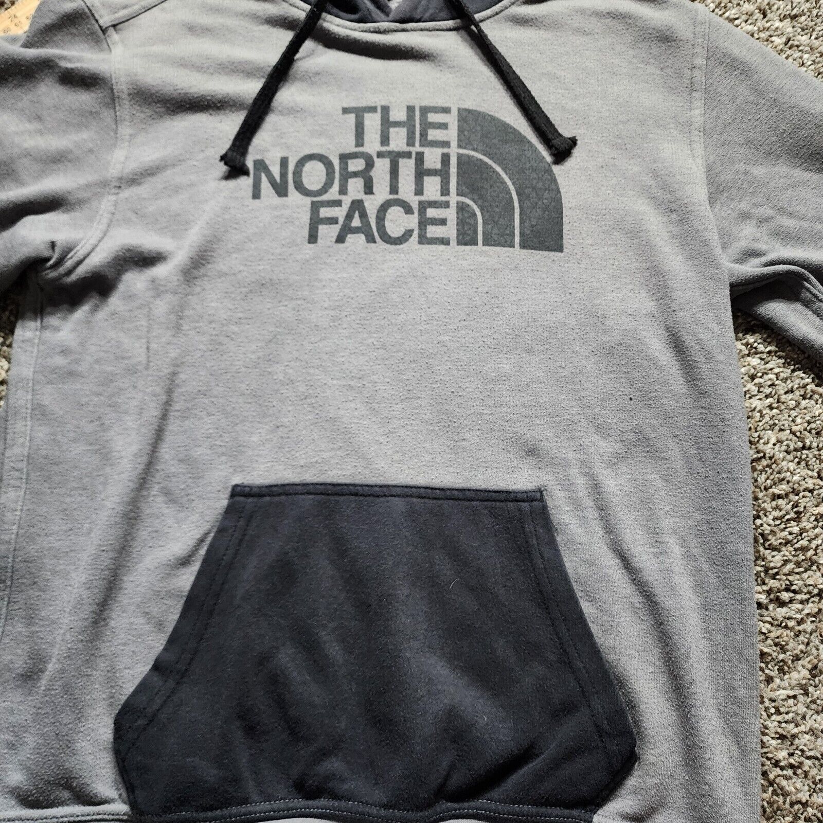 The North Face The North Face Hoodie S Gray Long Sleeve Front Logo Pullover Size US S / EU 44-46 / 1 - 3 Thumbnail