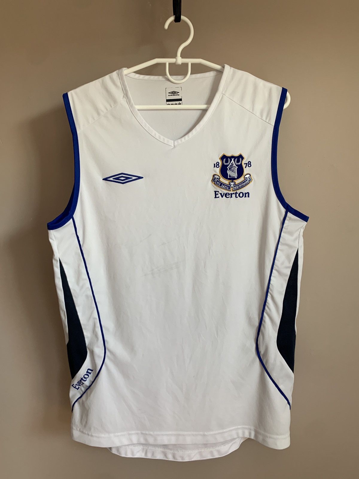 Umbro Everton Training Football Vest Shirt Umbro Jersey Soccer L Size US L / EU 52-54 / 3 - 1 Thumbnail
