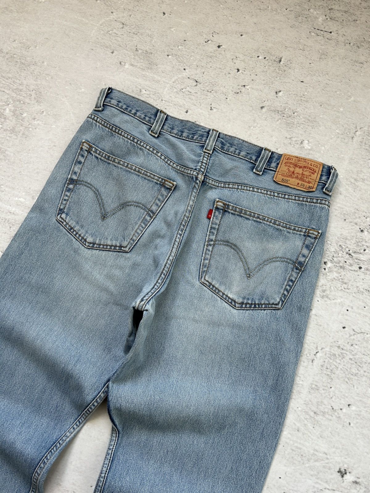 Levi's × Levi's Vintage Clothing × Vintage 🔥VINTAGE BAGGY LEVIS 505 DISTRESSED REGULAR FIT DENIM JEANS🔥 Size US 38 / EU 54 - 13 Thumbnail