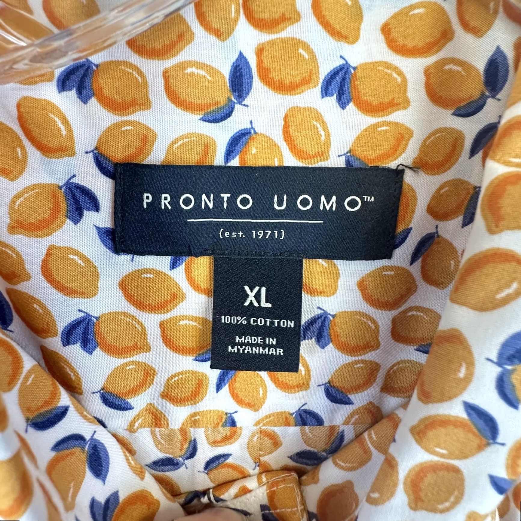 Pronto Uomo Pronto Uomo Shirt Mens XL White Yellow Lemon Print Short Sleeve Button Up Cotton Size US XL / EU 56 / 4 - 5 Thumbnail