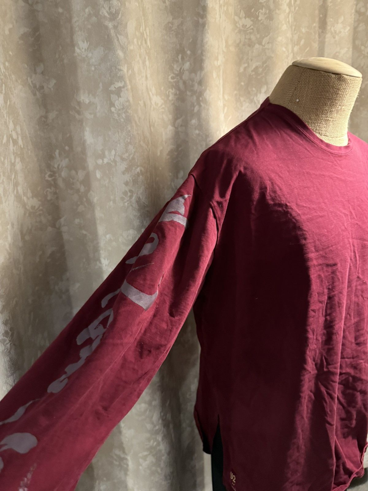 Other HUSENJI Long Sleeve Graphic Tee Bold Streetwear Vibe Size US M / EU 48-50 / 2 - 3 Thumbnail