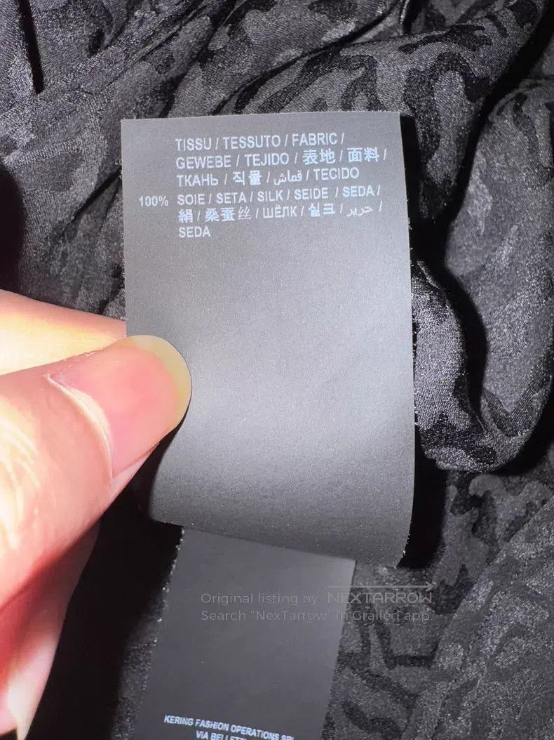 Saint Laurent Paris Saint Laurent Paris Mulberry Silk Dark Pattern Thorn Print Size XS / US 0-2 / IT 36-38 - 7 Thumbnail
