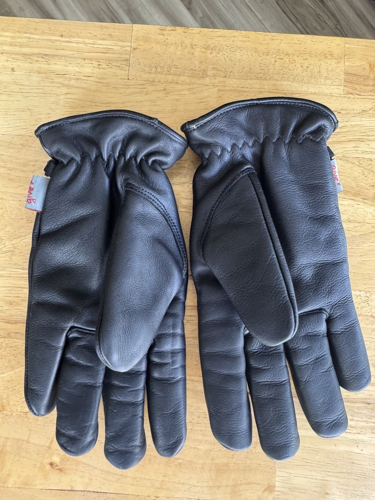 Other Give'r 4 Season Leather and insulated Glove Size ONE SIZE - 2 Thumbnail