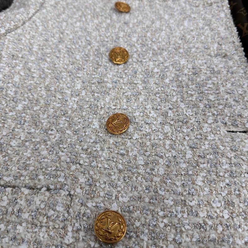 Louis Vuitton louis vuitton Solid double-breasted tweed jacket Size XS / US 0-2 / IT 36-38 - 5 Thumbnail
