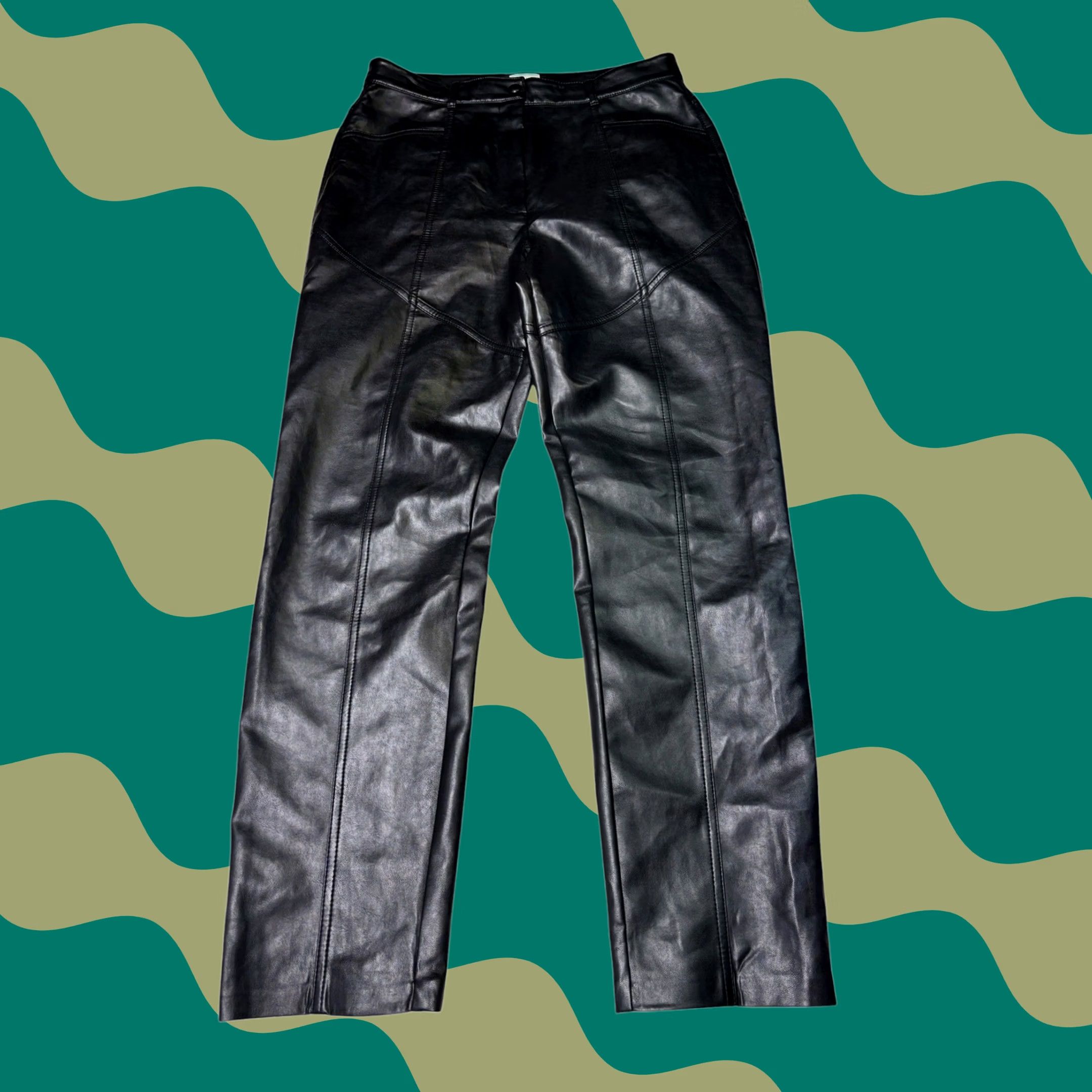 Vintage Wilfred Aritzia Black Faux Leather Straight Leg Pants Womens 12 W31 L29 Size 34" / US 12 / IT 48 - 1 Thumbnail
