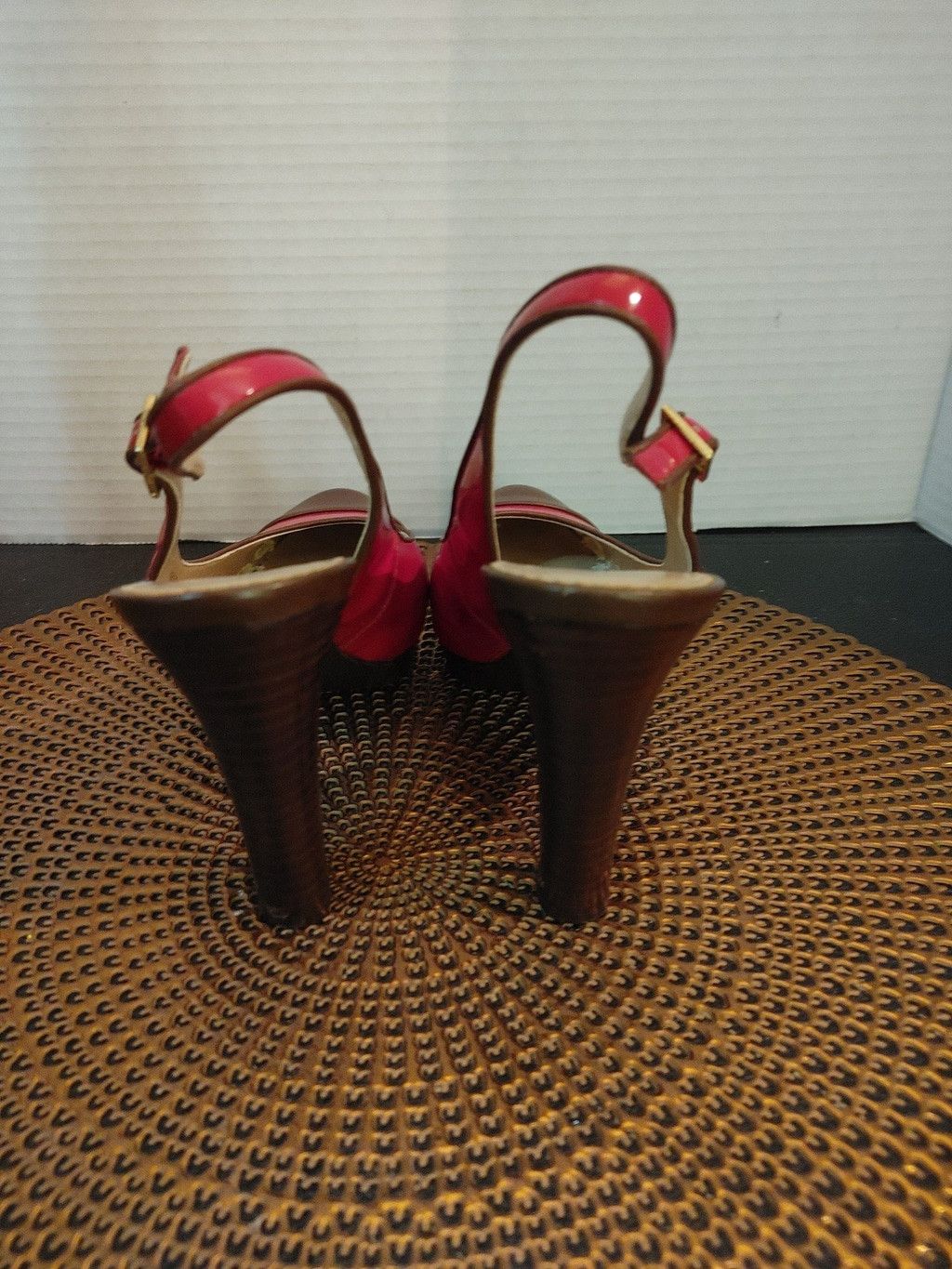 Elie Tahari Tahari Kristen Heels 6.5M Size US 6 / IT 36 - 4 Thumbnail