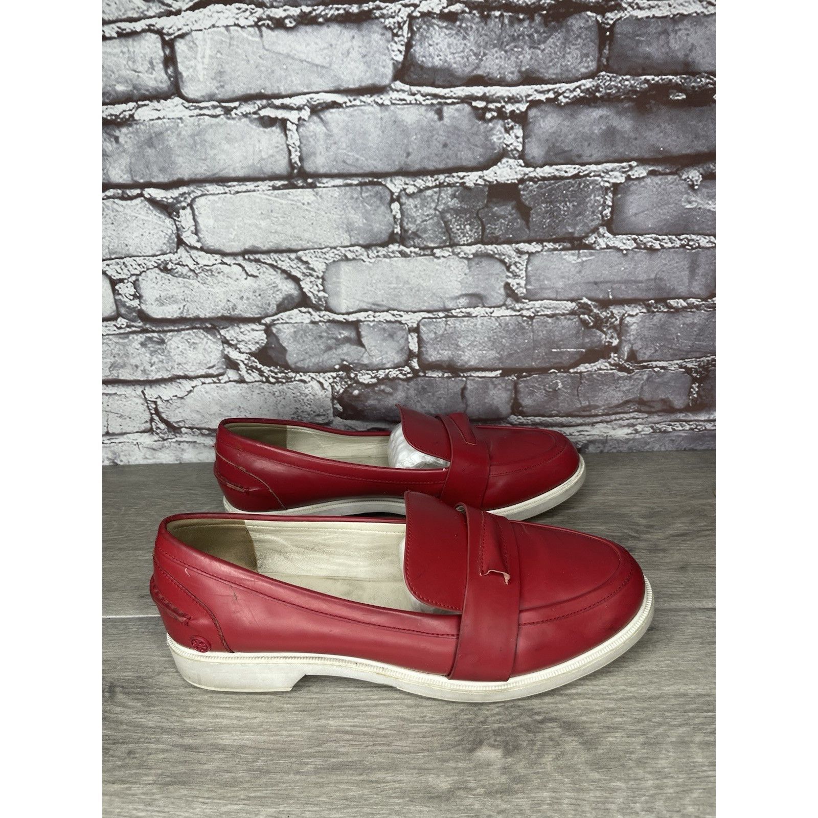 Tory Burch Tory Burch Red Leather Pocket Tee Casual Golf Shoes Women’s Size US 11 / IT 41 - 11 Thumbnail