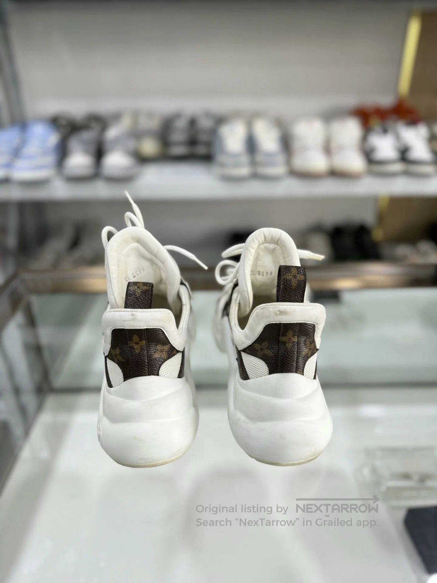 Louis Vuitton Louis Vuitton White Flower Arch Shoes. Size US 5 / IT 35 - 3 Thumbnail