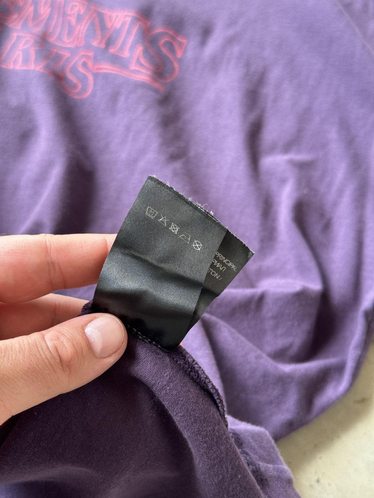 Vetements *RARE* VETEMENTS PARIS GVASALIA STRANGER THINGS NETFLIX TEE Size US S / EU 44-46 / 1 - 9 Thumbnail