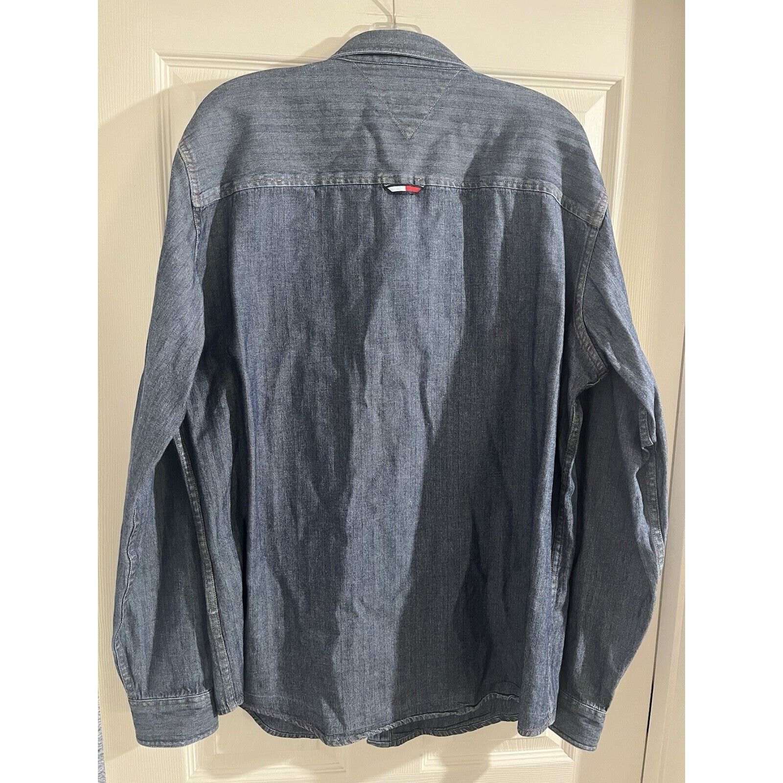 Tommy Hilfiger VTG/Y2K Tommy Hilfiger Mens XL Patched Faded Denim Shirt Size US XL / EU 56 / 4 - 5 Thumbnail