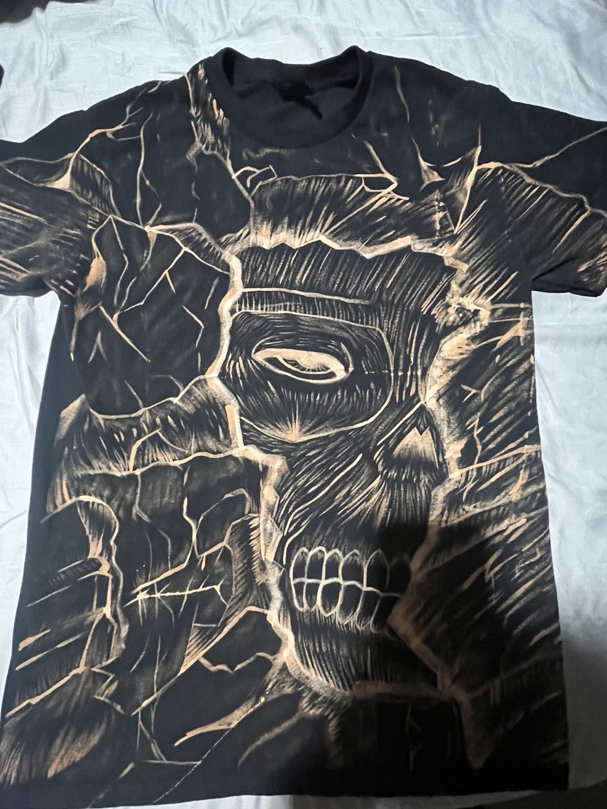 Other Bleach Attack on titan wall titan shirt Size US S / EU 44-46 / 1 - 2 Thumbnail