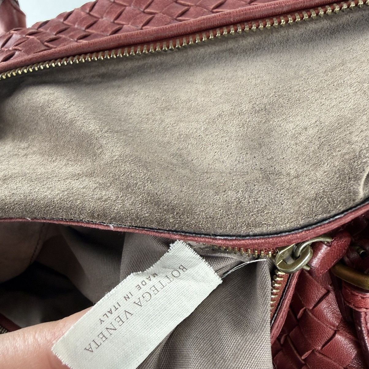 Bottega Veneta Bottega Veneta Red Intrecciato Leather Montaigne Bag Size ONE SIZE - 17 Thumbnail