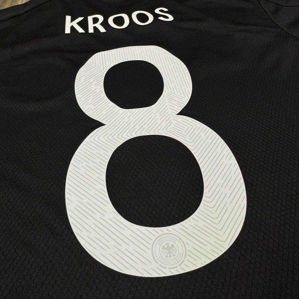 Adidas Germany 19/20 all black away shirt #8 Kroos (Bnwt) Size US XS / EU 42 / 0 - 5 Thumbnail