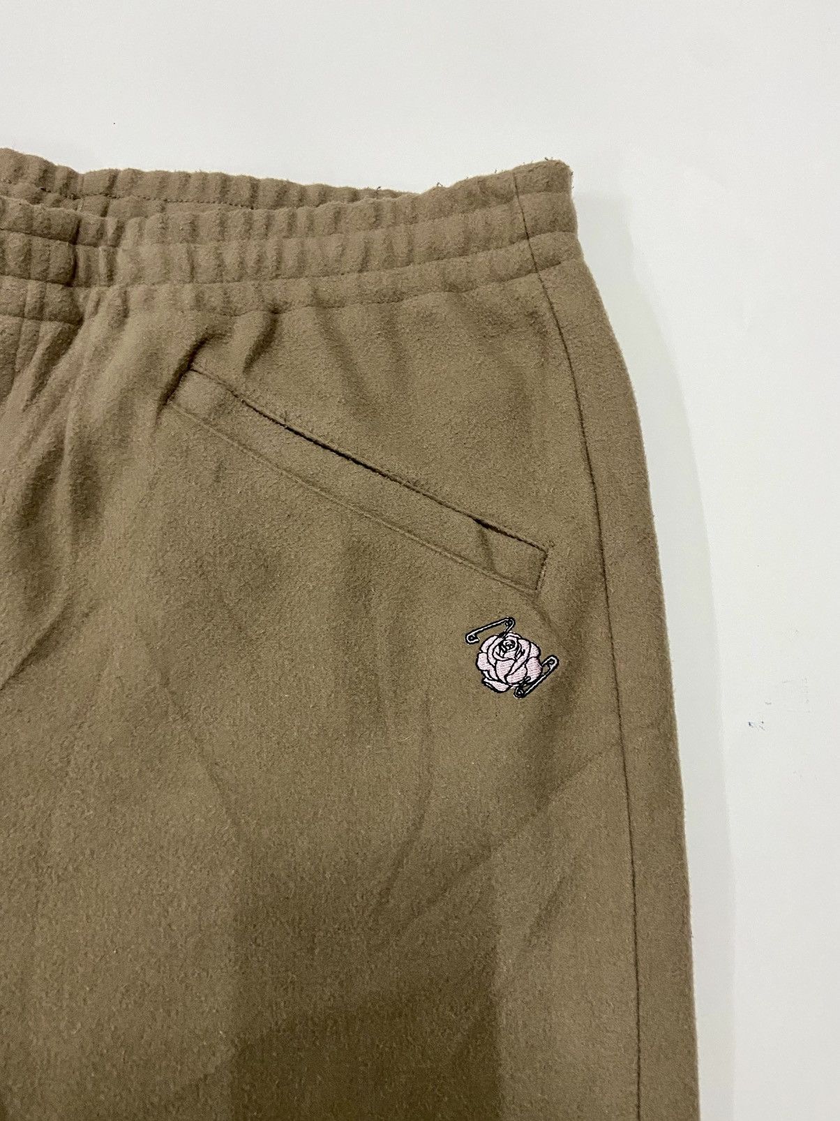GU × Undercover GU X UNDERCOVER SWEATPANTS Size US 34 / EU 50 - 9 Thumbnail