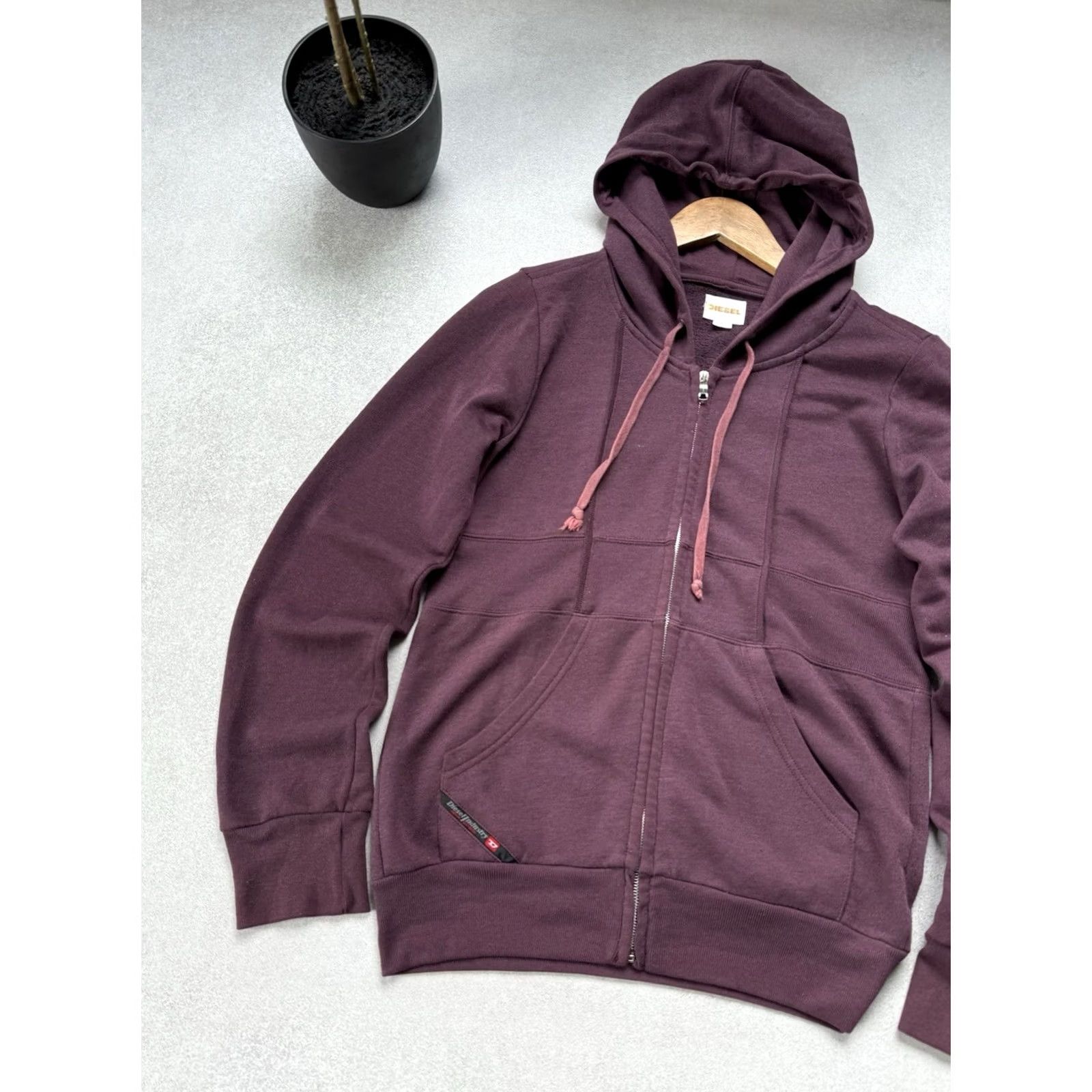 Diesel Diesel Full Zip Hoodie Men’s Vintage Y2K Graphic Print Pullover Brown S Hoodie Mens Diesel Vintage Hoodie Big Logo 90s Size US S / EU 44-46 / 1 - 5 Thumbnail