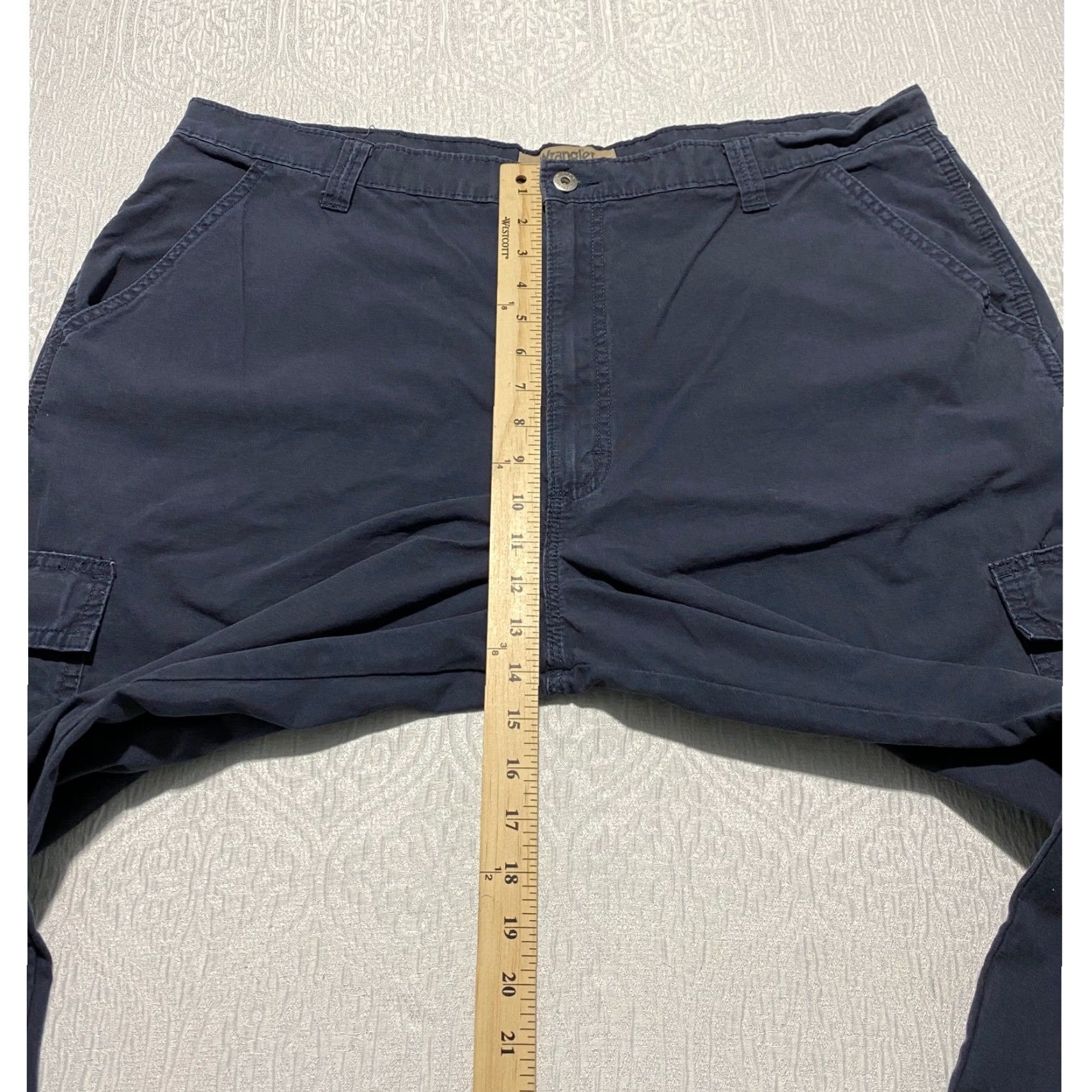Wrangler VINTAGE Wrangler Authentics Mens Cargo Pants Navy Blue 42x32 Relaxed Fit Size US 42 / EU 58 - 6 Thumbnail