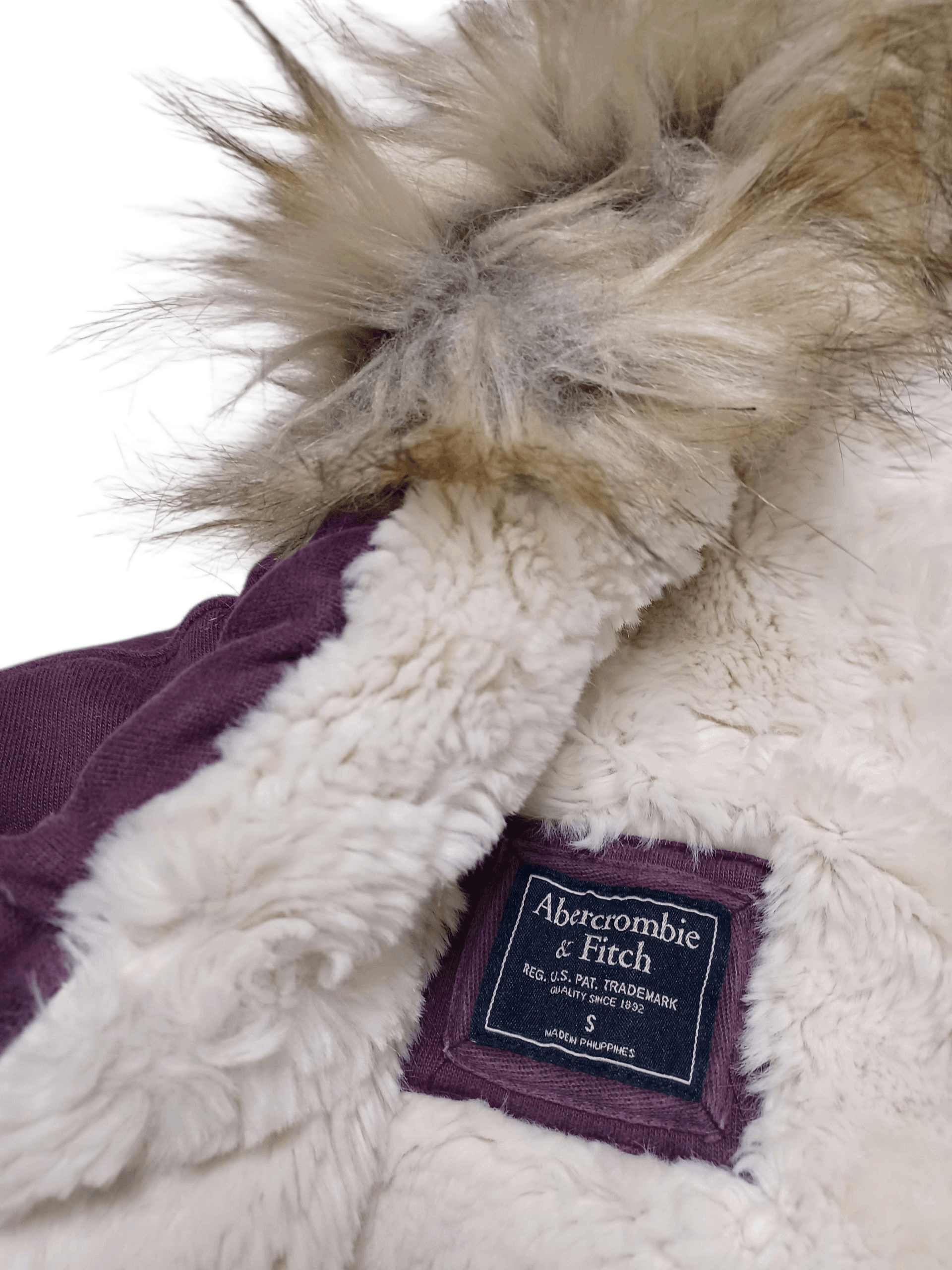 ABERCROMBIE FITCH FAUX FUR LADY`S WARM ZIP HOODIE