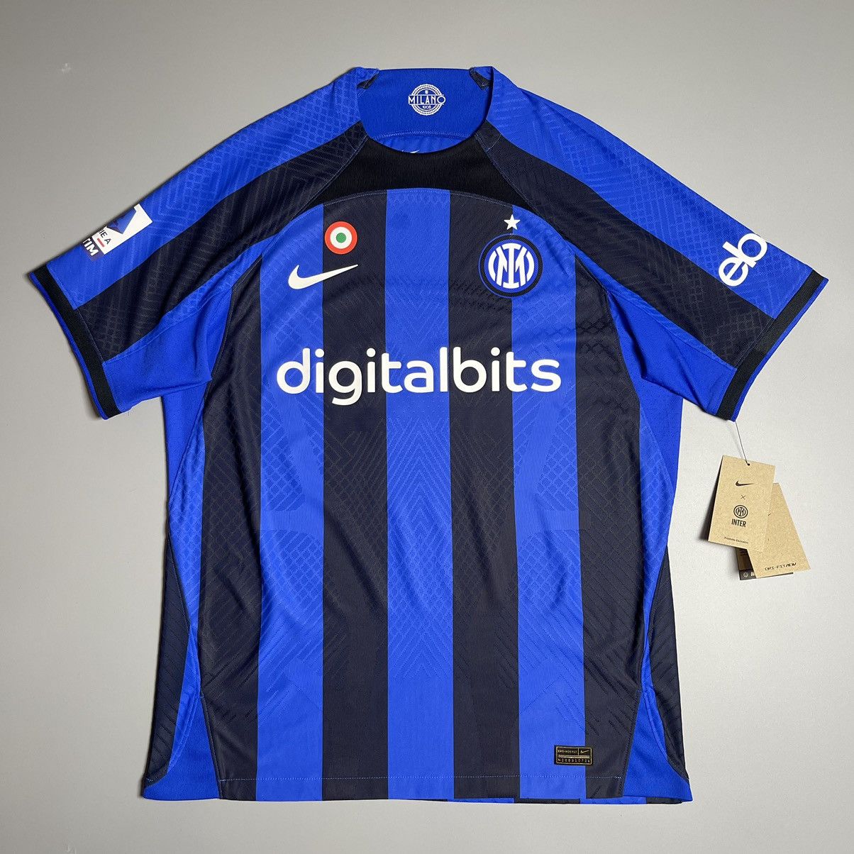 Vintage NWT INTER NIKE 2022/2023 FOOTBALL HOME JERSEY #10 MARTINEZ Size US L / EU 52-54 / 3 - 5 Thumbnail