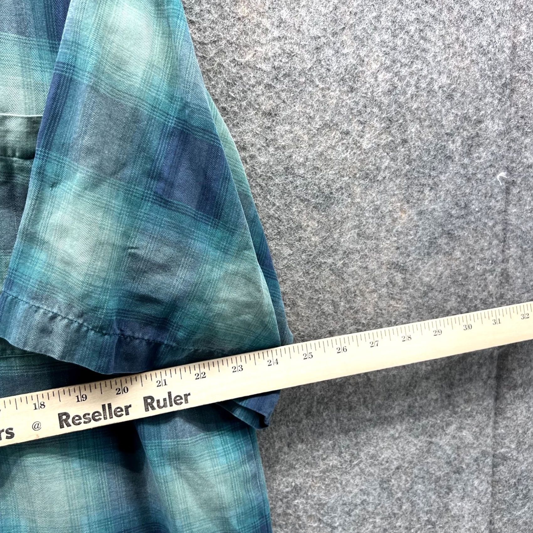 Tommy Bahama Tommy Bahama Shirt Mens XL Blue Men Silk Plaid Button Short Sleeve Green Casual Size US XL / EU 56 / 4 - 3 Thumbnail